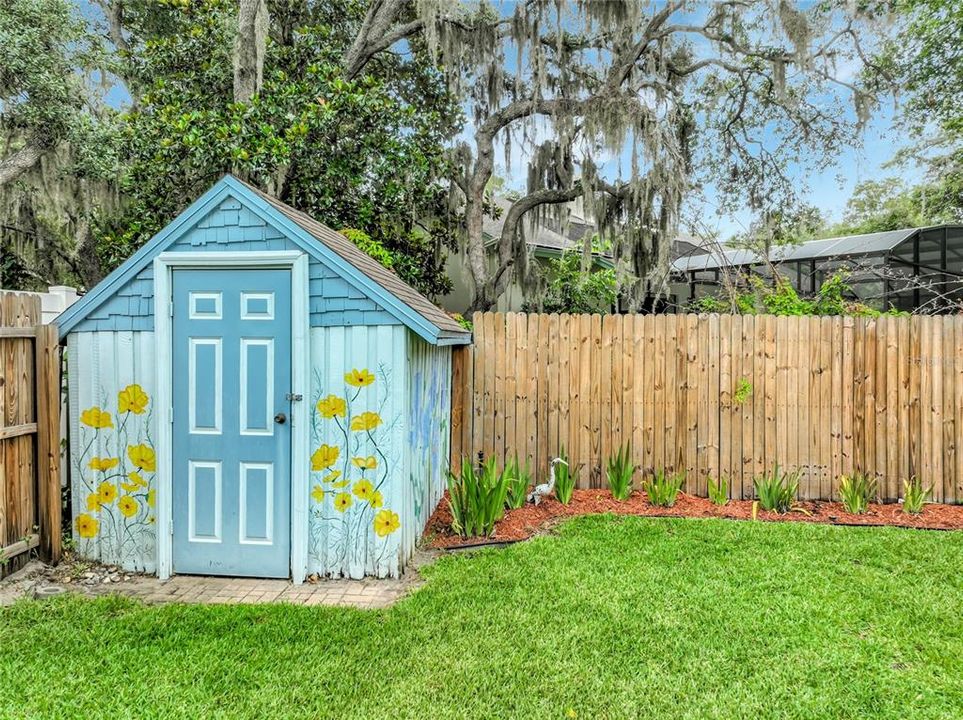 For Sale: $710,000 (4 beds, 2 baths, 2350 Square Feet)