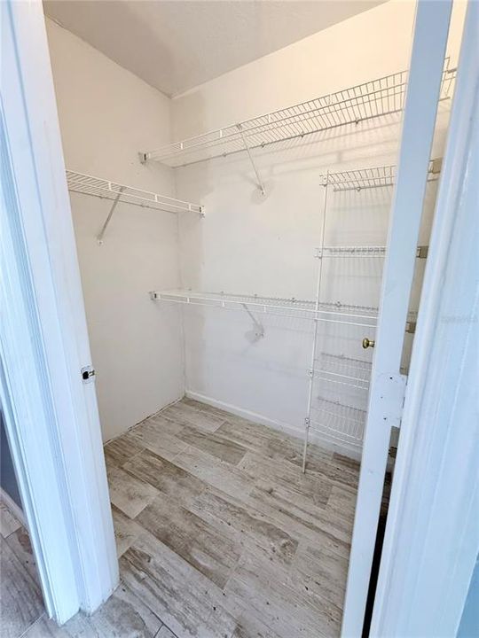 В аренду: $1,700 (2 спален, 2 ванн, 996 Квадратных фут)