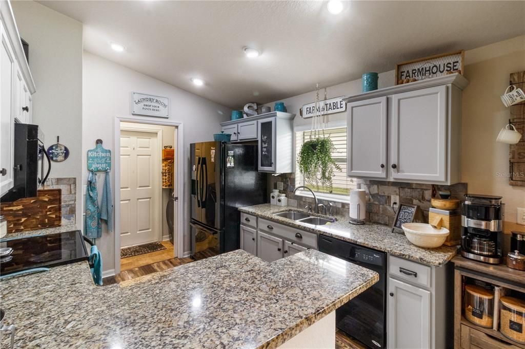 For Sale: $449,990 (3 beds, 2 baths, 2292 Square Feet)