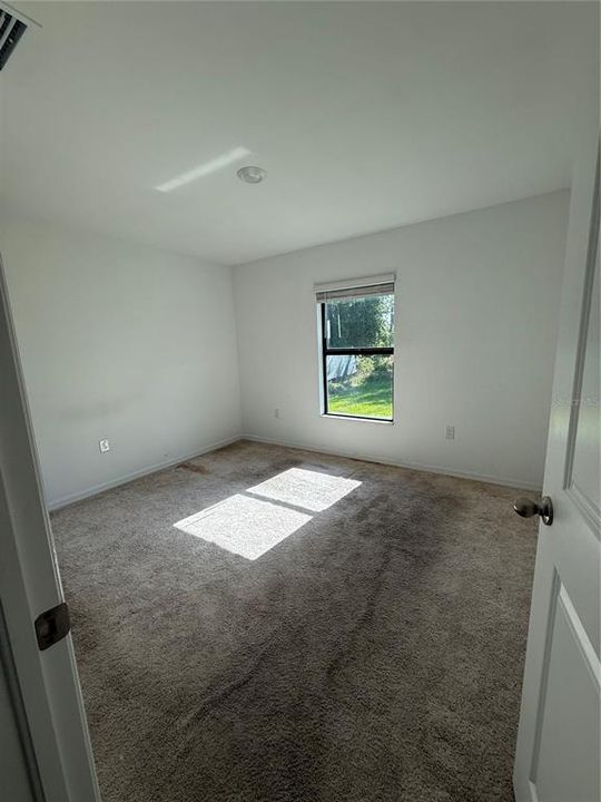 For Sale: $275,000 (3 beds, 2 baths, 1463 Square Feet)