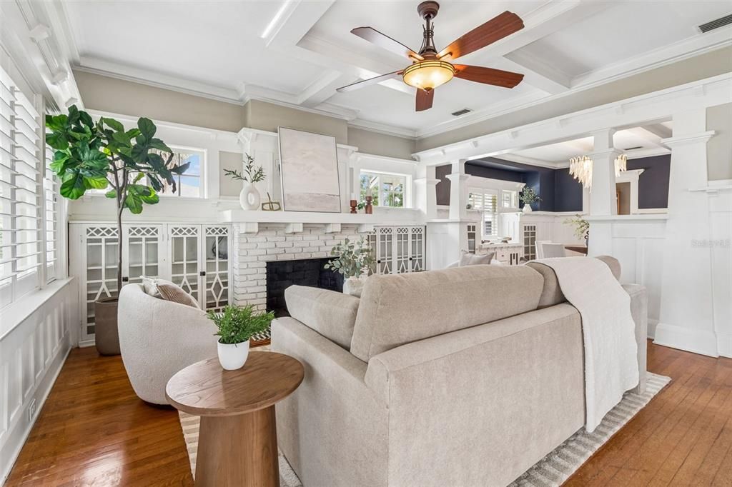 For Sale: $1,250,000 (3 beds, 3 baths, 2114 Square Feet)