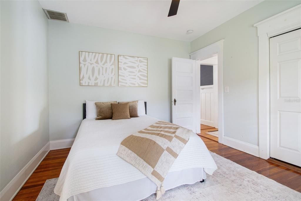 For Sale: $1,250,000 (3 beds, 3 baths, 2114 Square Feet)