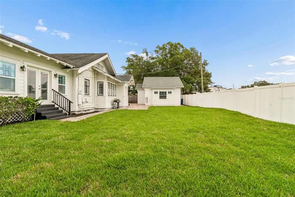 For Sale: $1,250,000 (3 beds, 3 baths, 2114 Square Feet)