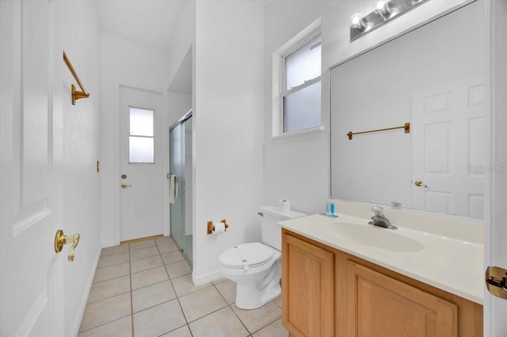 For Sale: $600,000 (4 beds, 3 baths, 2664 Square Feet)