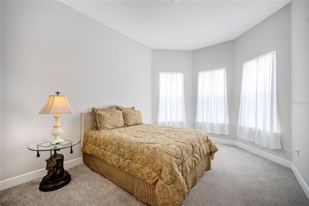 For Sale: $412,214 (2 beds, 2 baths, 2116 Square Feet)