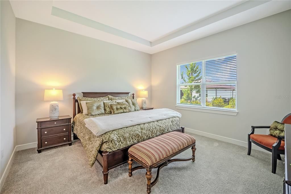 For Sale: $412,214 (2 beds, 2 baths, 2116 Square Feet)