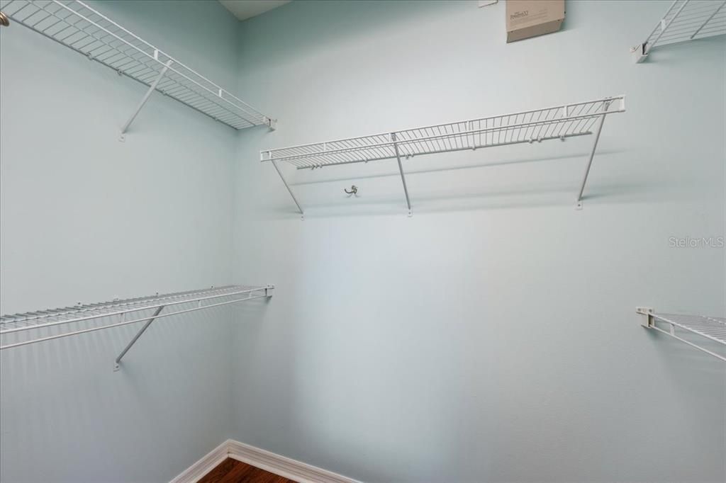 For Sale: $439,000 (3 beds, 2 baths, 1598 Square Feet)