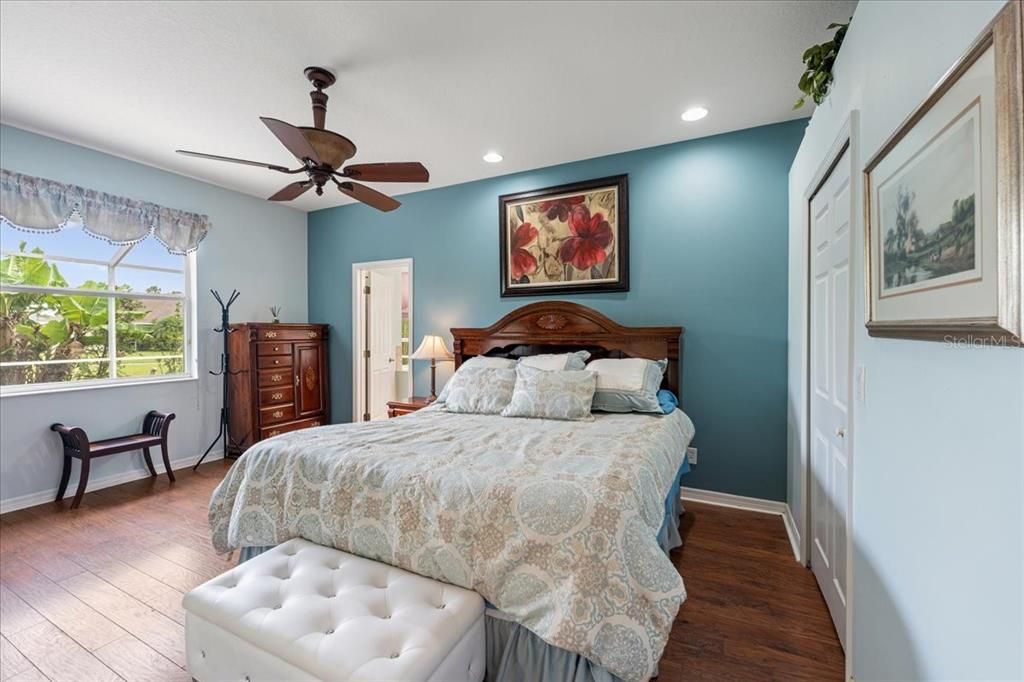For Sale: $439,000 (3 beds, 2 baths, 1598 Square Feet)