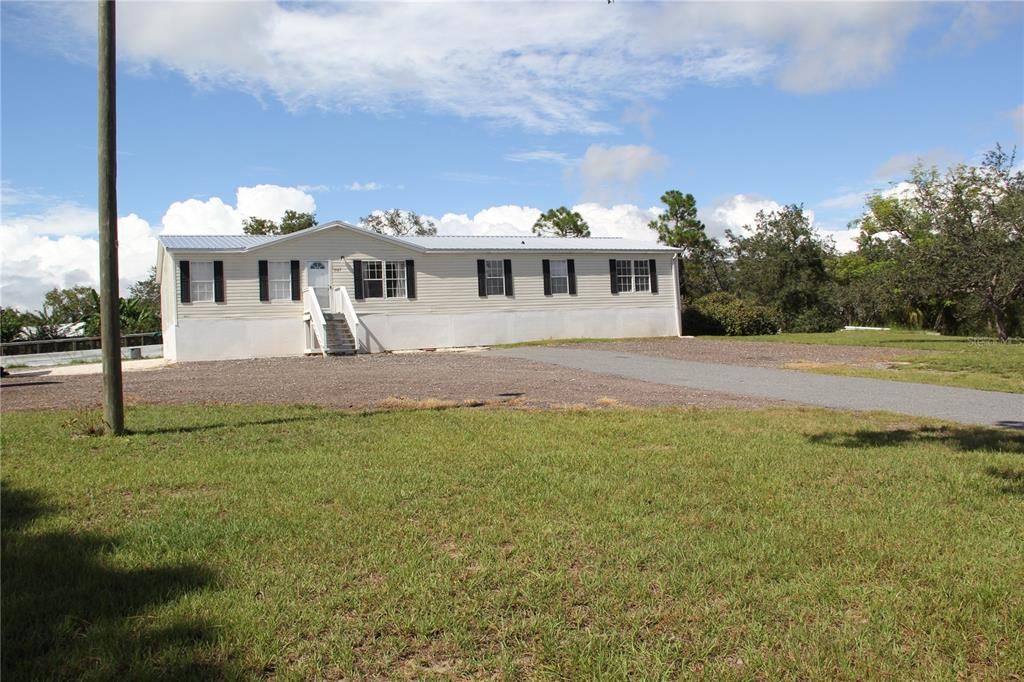 For Sale: $399,000 (3 beds, 2 baths, 2170 Square Feet)