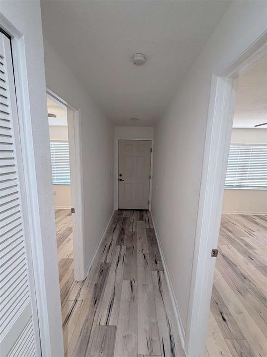 For Rent: $1,395 (2 beds, 1 baths, 662 Square Feet)