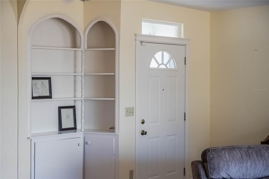 For Sale: $500,000 (3 beds, 3 baths, 2988 Square Feet)