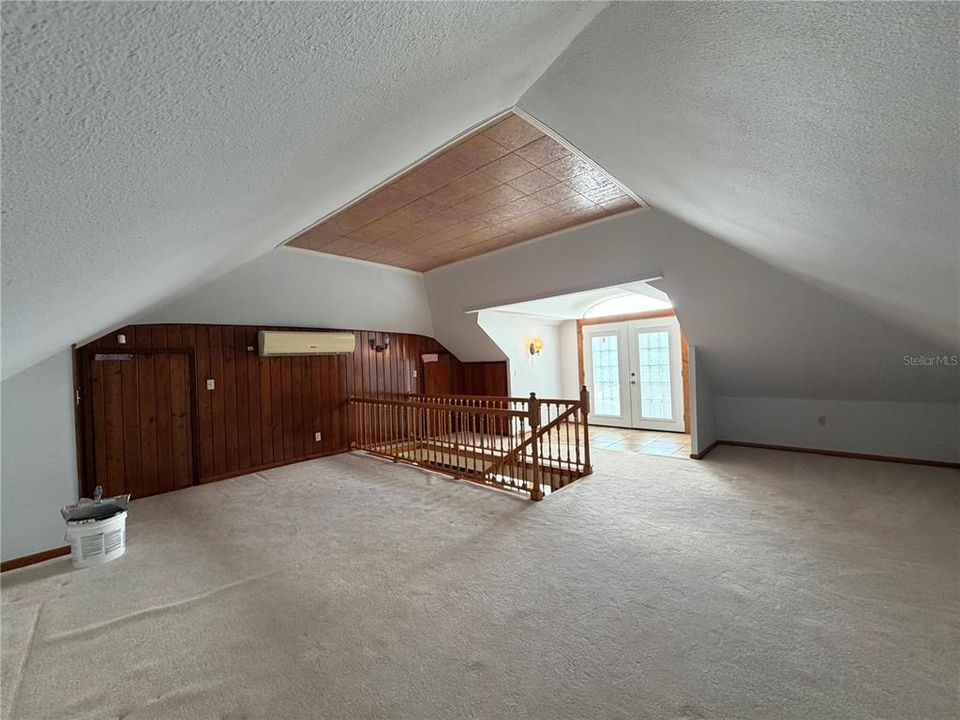 For Sale: $500,000 (3 beds, 3 baths, 2988 Square Feet)
