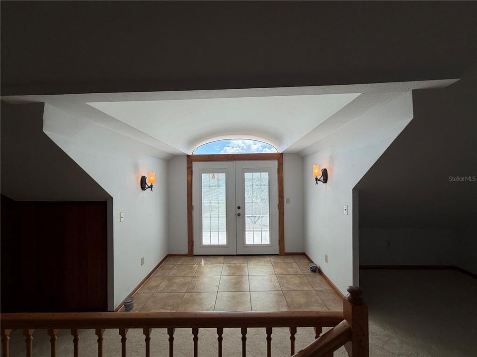 For Sale: $500,000 (3 beds, 3 baths, 2988 Square Feet)