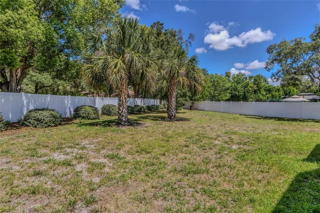 En Venta: $405,000 (4 camas, 2 baños, 2550 Pies cuadrados)