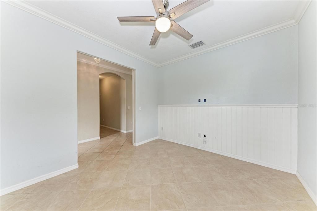 For Sale: $469,500 (3 beds, 2 baths, 2002 Square Feet)