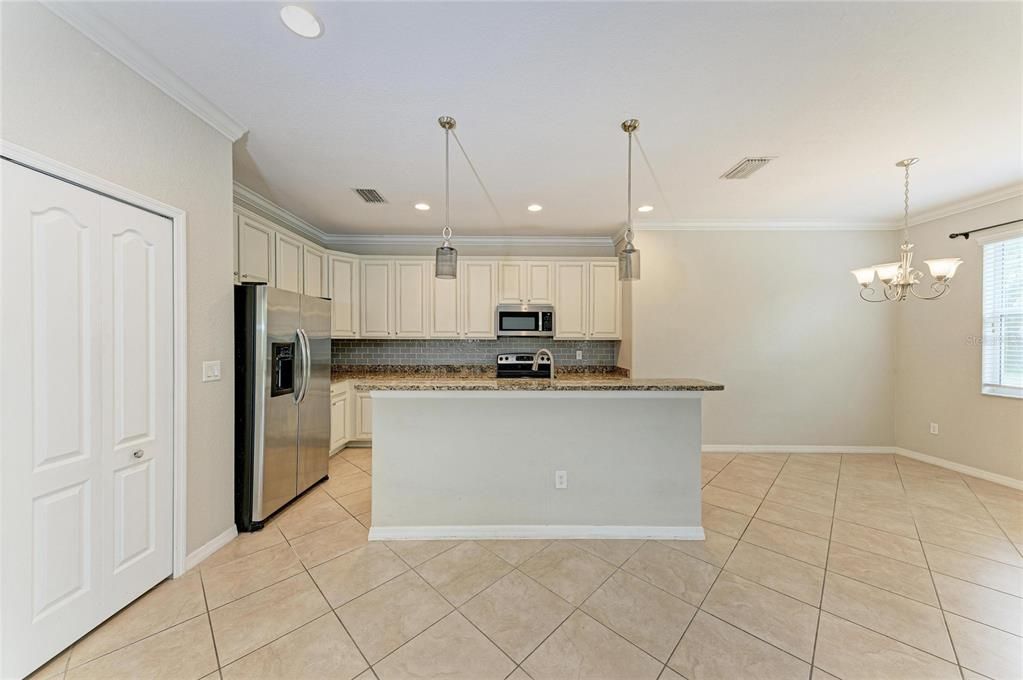 For Sale: $469,500 (3 beds, 2 baths, 2002 Square Feet)