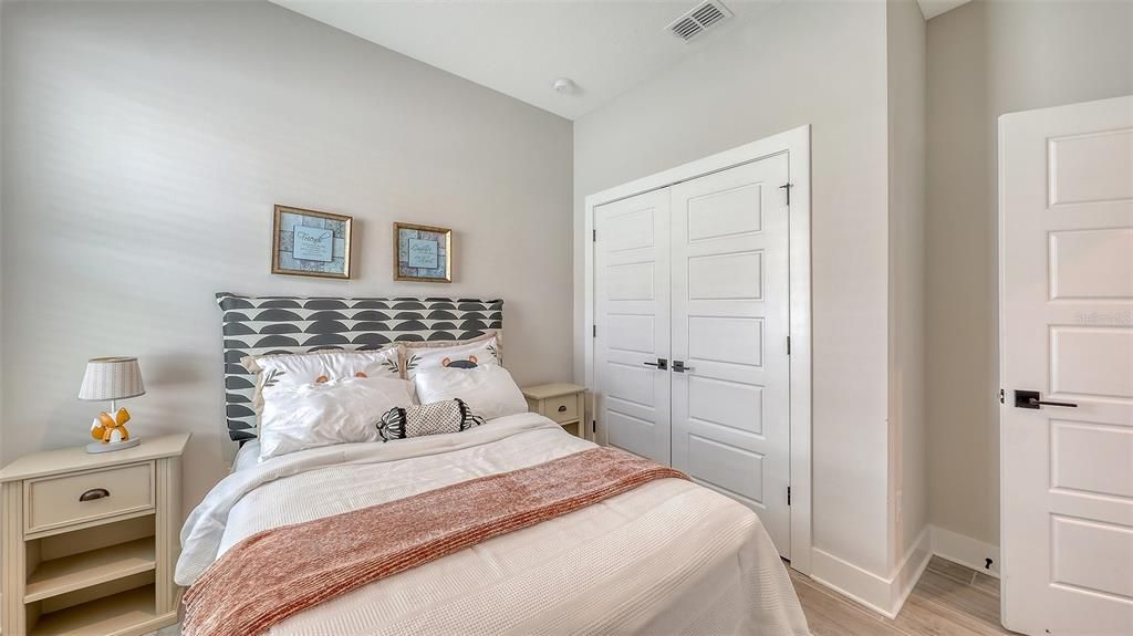 For Rent: $3,400 (3 beds, 2 baths, 1466 Square Feet)