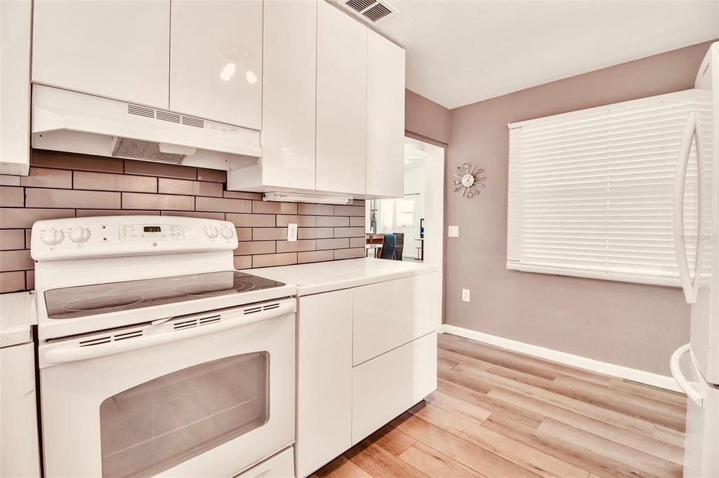 En Venta: $1,200,000 (2 camas, 2 baños, 1200 Pies cuadrados)