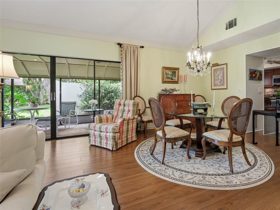 На продажу: $435,000 (2 спален, 2 ванн, 1634 Квадратных фут)