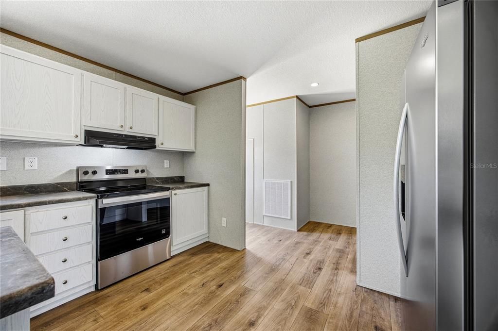 For Sale: $255,000 (4 beds, 2 baths, 1813 Square Feet)
