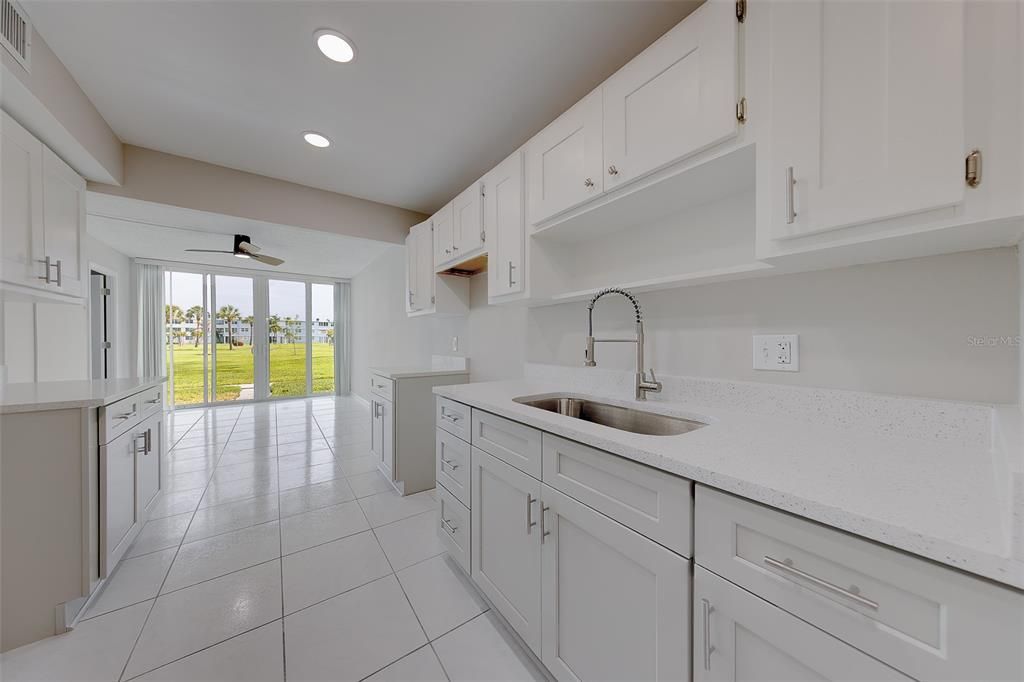 En Venta: $130,000 (1 camas, 1 baños, 930 Pies cuadrados)