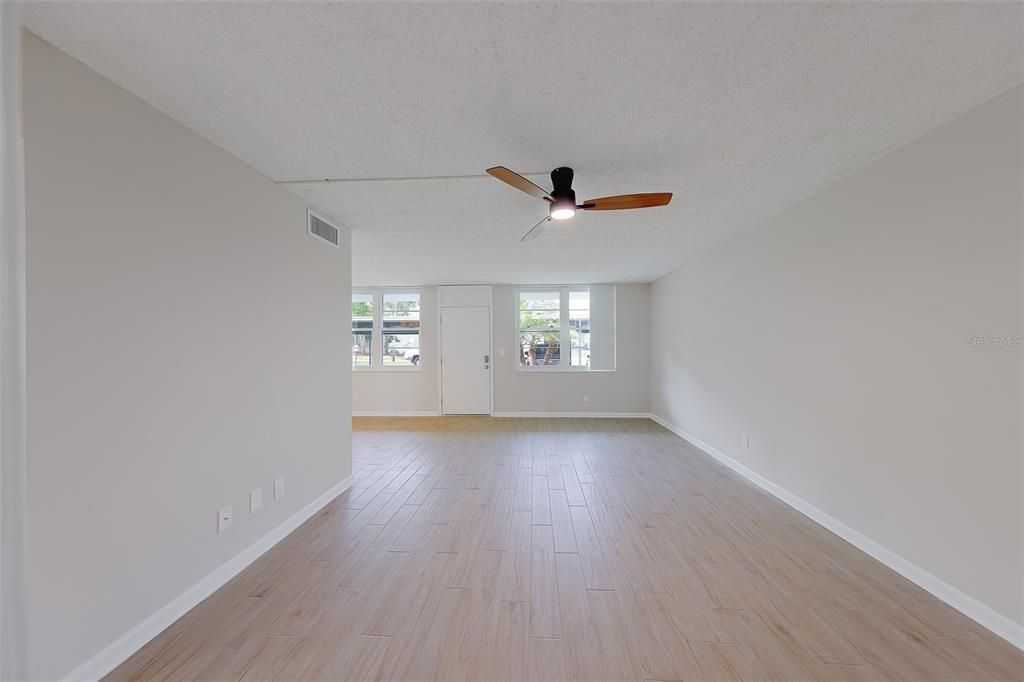En Venta: $130,000 (1 camas, 1 baños, 930 Pies cuadrados)