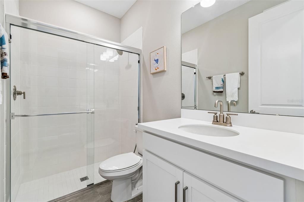 For Rent: $2,950 (4 beds, 3 baths, 2394 Square Feet)