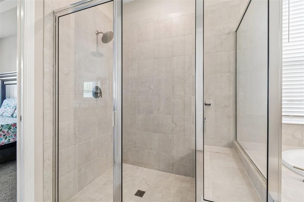 For Rent: $2,950 (4 beds, 3 baths, 2394 Square Feet)