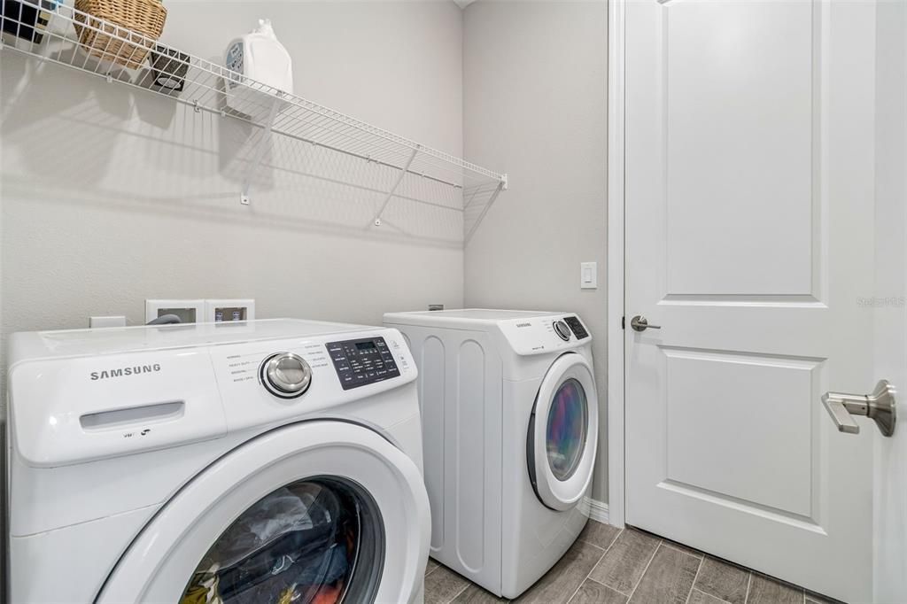 For Rent: $2,950 (4 beds, 3 baths, 2394 Square Feet)