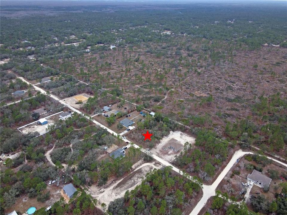 待售: $60,000 (0.94 acres)