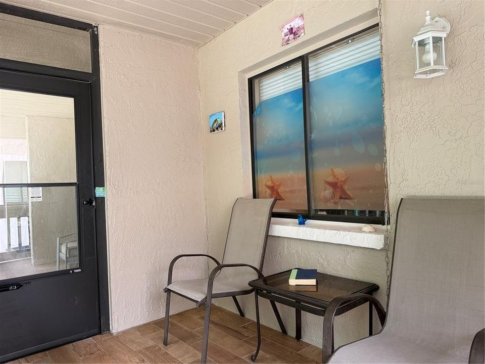 Active With Contract: $130,000 (1 beds, 1 baths, 456 Square Feet)