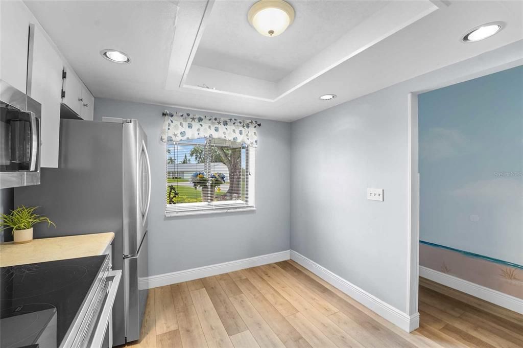 For Sale: $269,000 (2 beds, 2 baths, 1230 Square Feet)