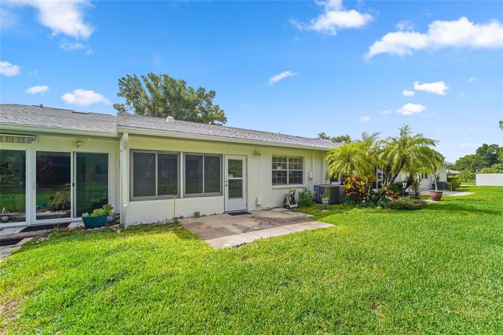 For Sale: $269,000 (2 beds, 2 baths, 1230 Square Feet)