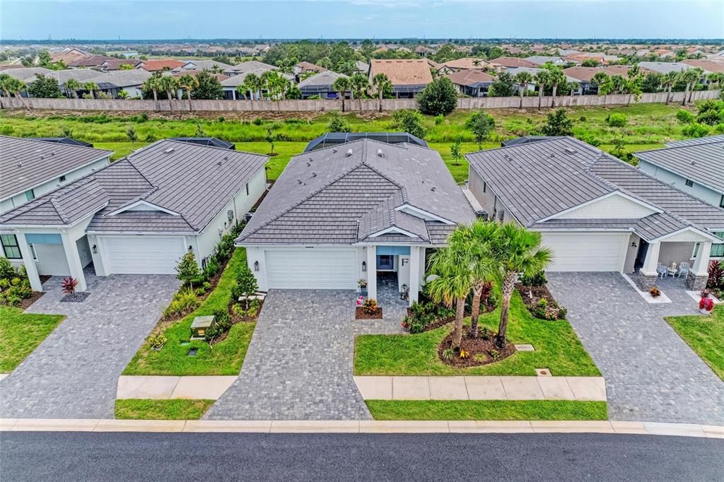 For Sale: $774,900 (4 beds, 3 baths, 2134 Square Feet)