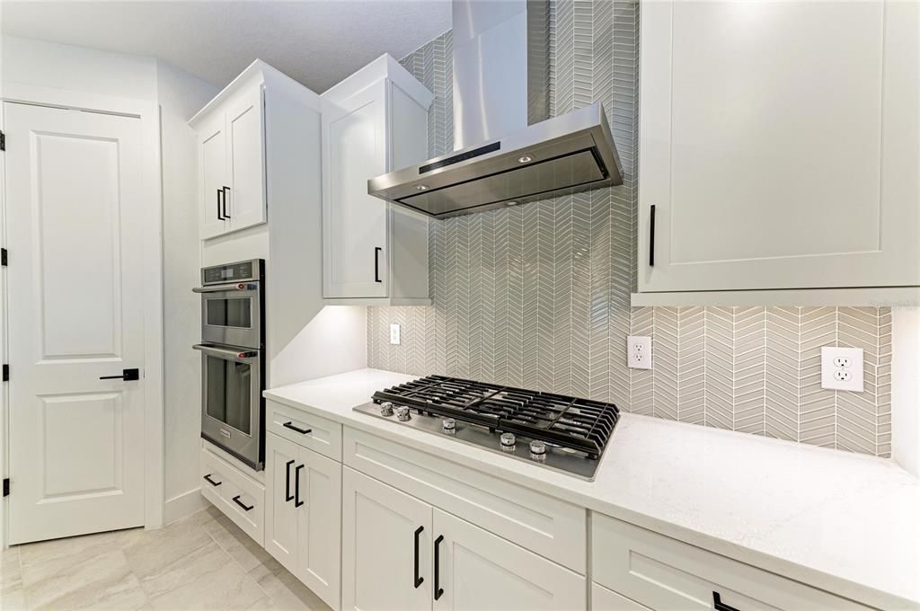 For Sale: $774,900 (4 beds, 3 baths, 2134 Square Feet)