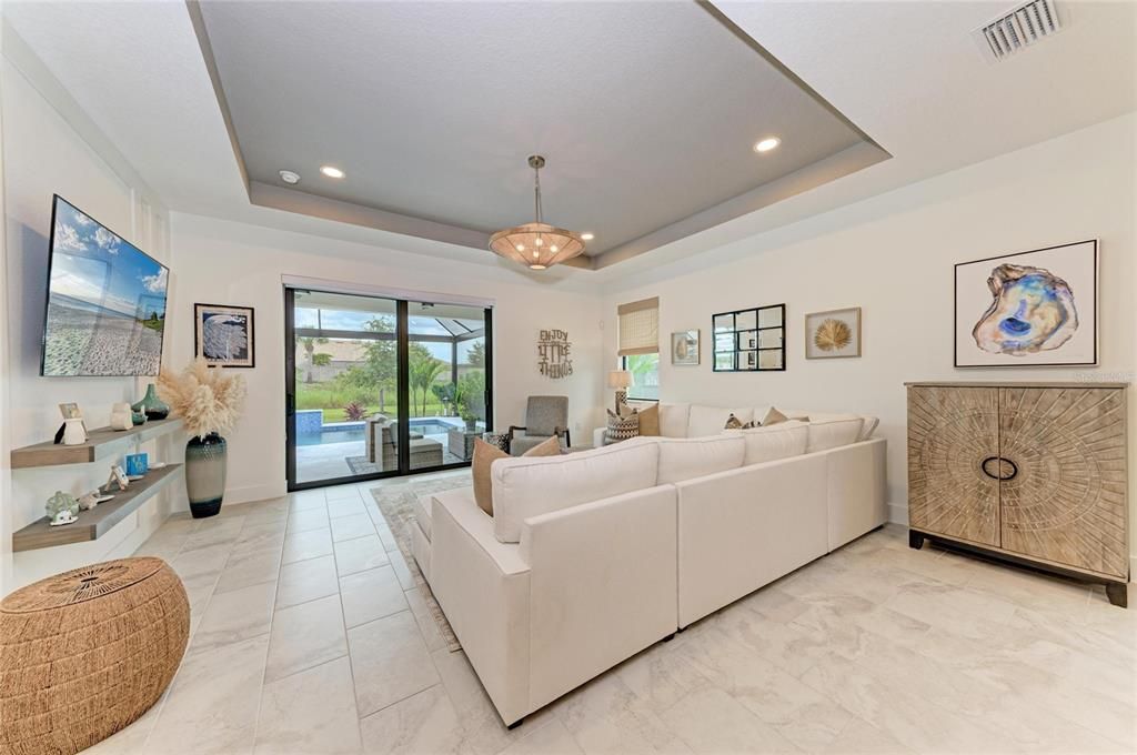 For Sale: $774,900 (4 beds, 3 baths, 2134 Square Feet)