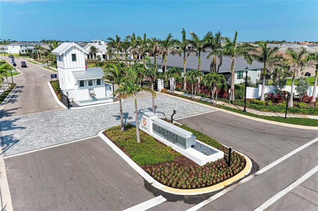 For Sale: $774,900 (4 beds, 3 baths, 2134 Square Feet)