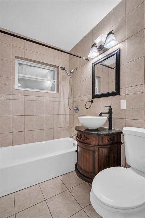 For Rent: $3,750 (4 beds, 3 baths, 1911 Square Feet)