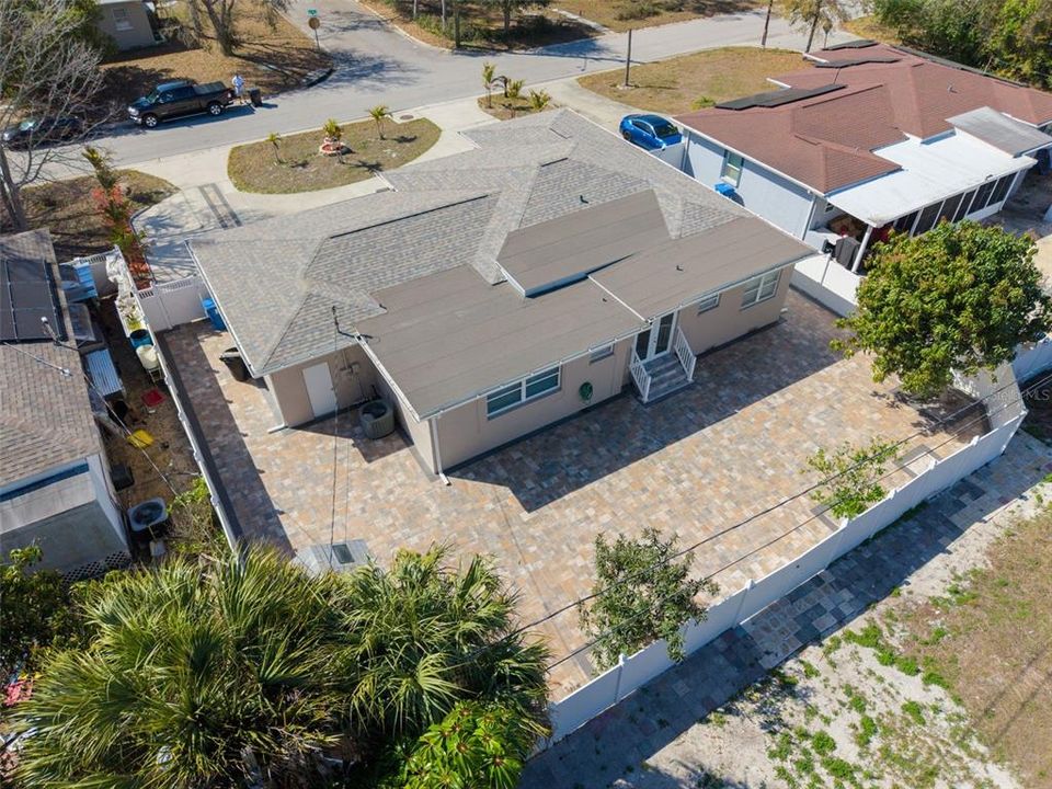 For Rent: $3,750 (4 beds, 3 baths, 1911 Square Feet)