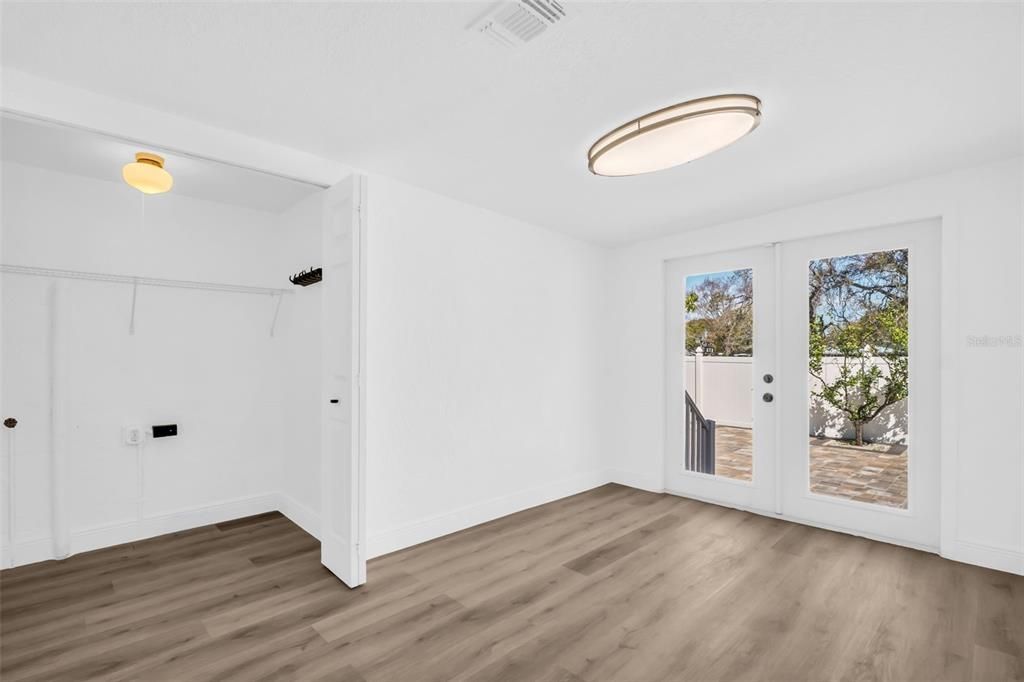 For Rent: $3,750 (4 beds, 3 baths, 1911 Square Feet)