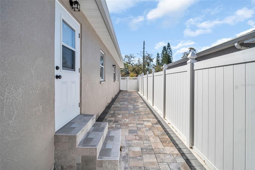 For Rent: $3,750 (4 beds, 3 baths, 1911 Square Feet)
