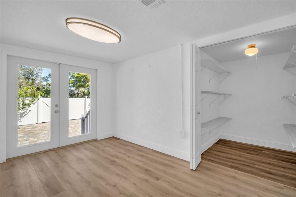For Rent: $3,750 (4 beds, 3 baths, 1911 Square Feet)
