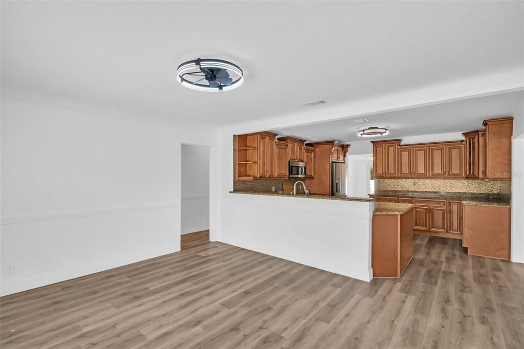 For Rent: $3,750 (4 beds, 3 baths, 1911 Square Feet)