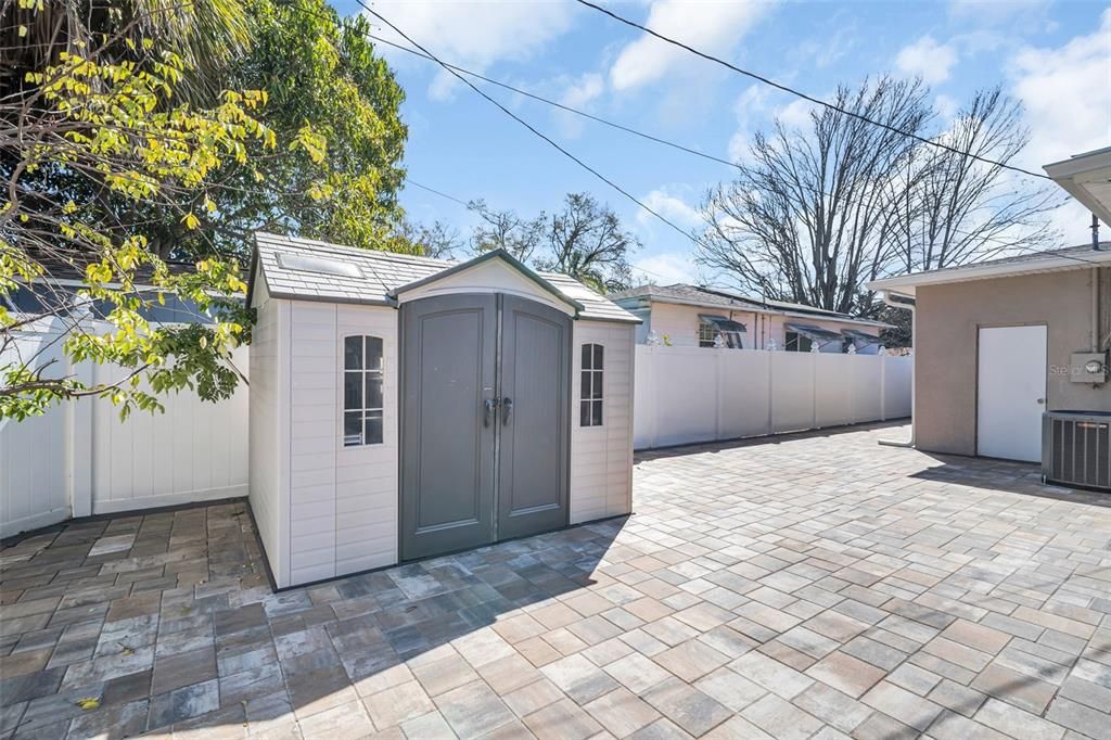 For Rent: $3,750 (4 beds, 3 baths, 1911 Square Feet)