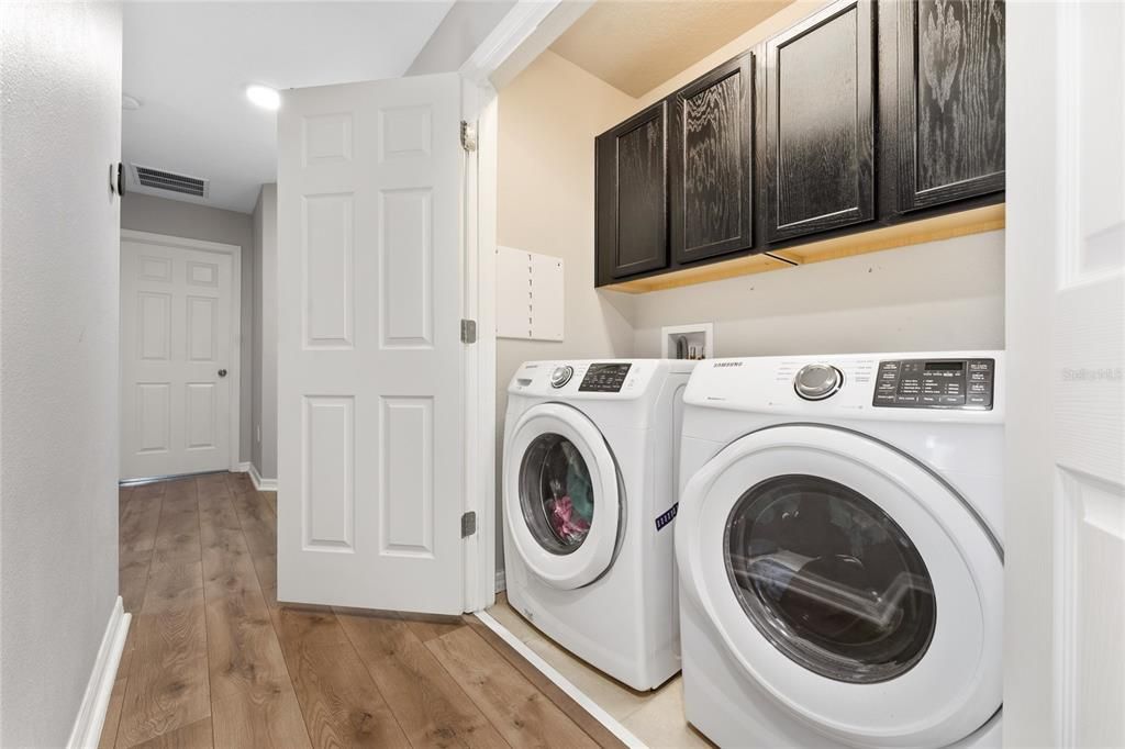 For Rent: $2,300 (4 beds, 2 baths, 1700 Square Feet)