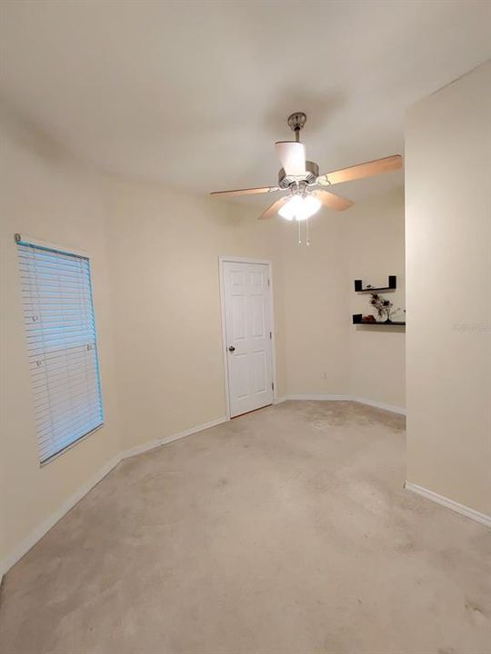 For Rent: $2,500 (5 beds, 2 baths, 2239 Square Feet)