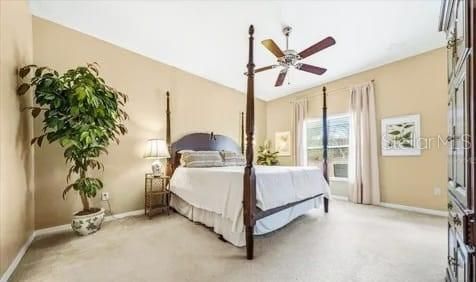 For Rent: $2,500 (5 beds, 2 baths, 2239 Square Feet)