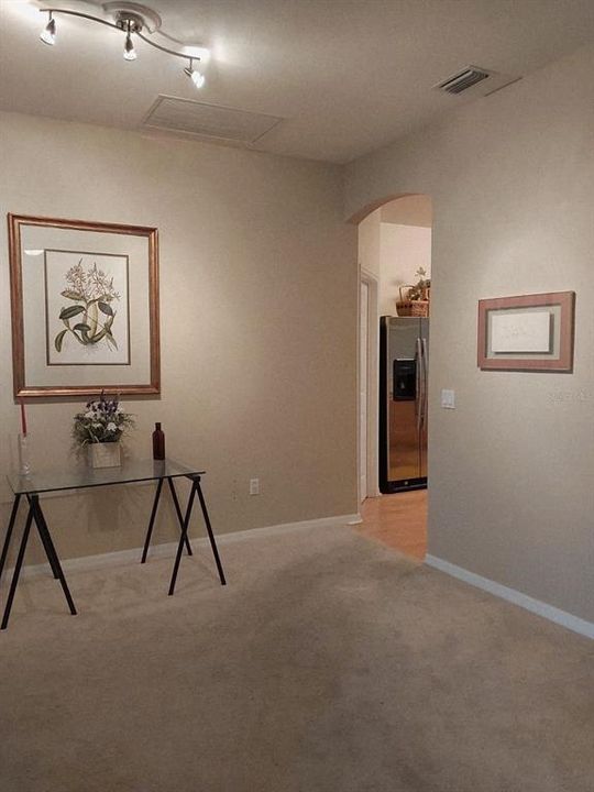 For Rent: $2,500 (5 beds, 2 baths, 2239 Square Feet)