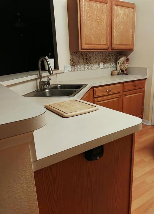 For Rent: $2,500 (5 beds, 2 baths, 2239 Square Feet)