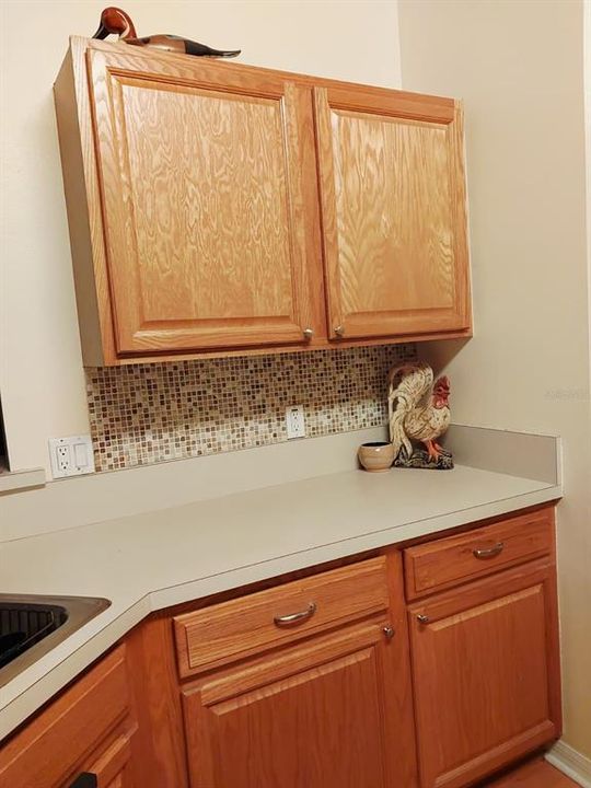 For Rent: $2,500 (5 beds, 2 baths, 2239 Square Feet)